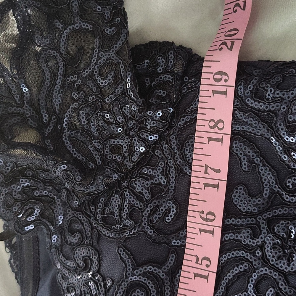 Tadashi Shoji  "Allyson" Navy  Embroidery Bodice Evening Gown 14 New With Tags - Picture 14 of 15